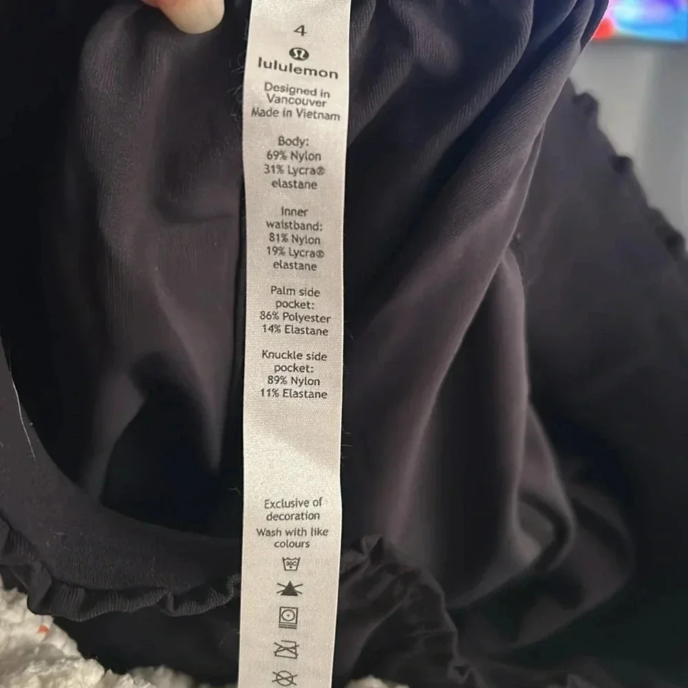 Lululemon Keep Moving Pant size black 4 High-Rise Incognito Camo Athletic